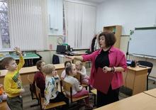 Занятие по ПДД в объединении "Знайка"